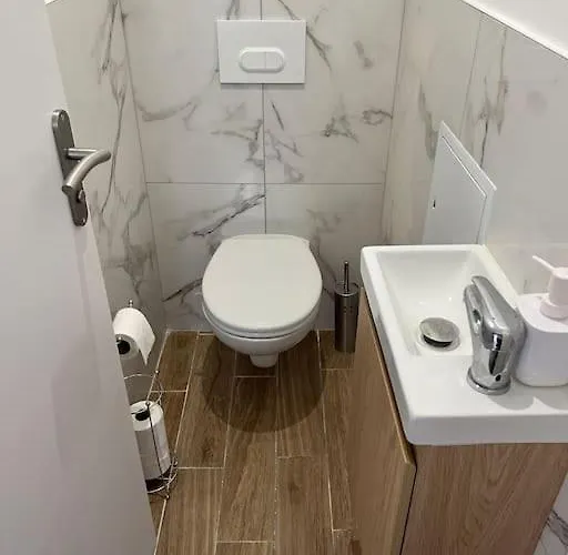 Apartman Climatise Au Coeur De *
